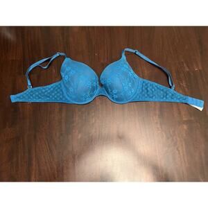 VICTORIA'S SECRET Lined Perfect Coverage Lt Blue Lacy Sexy Underwire Bra; Sz 34C